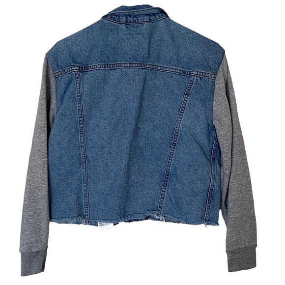 Levi's Ex-Boyfriend Hybrid Trucker Denim Jacket in Medium Wash, Size Small - Picture 3 of 14
